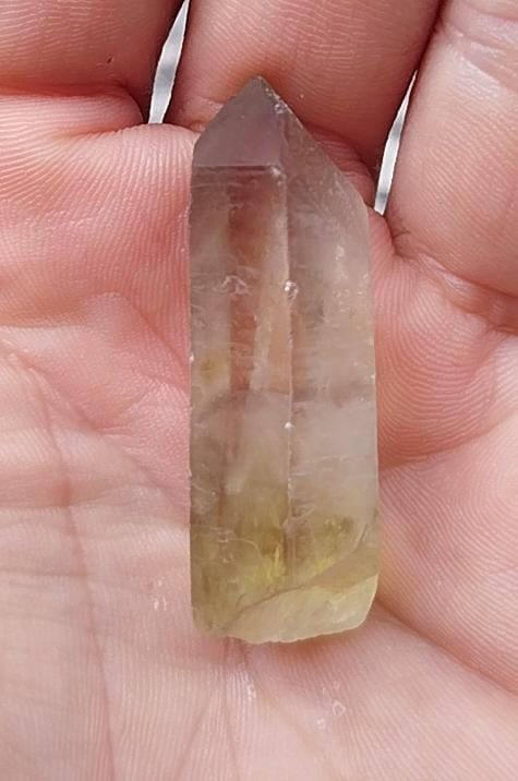 Pointe naturelle de citrine