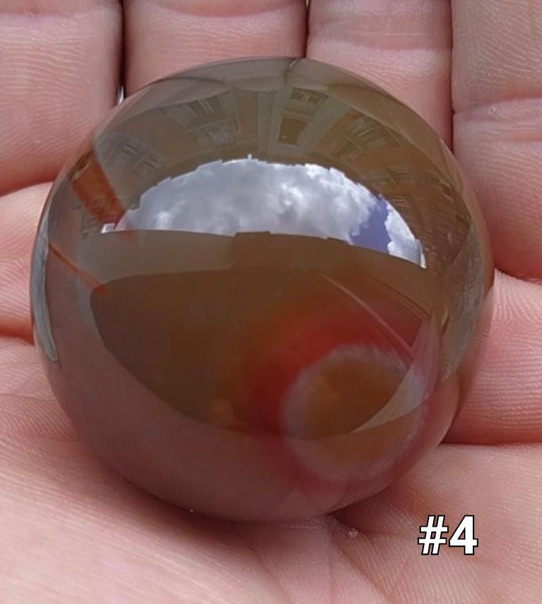 Sphère en cornaline