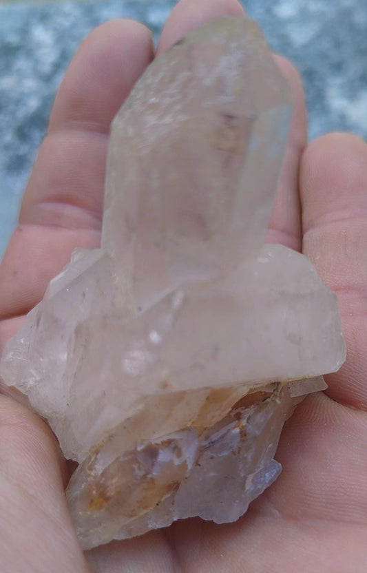 Amas de cristaux de quartz clair
