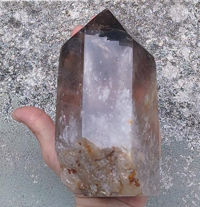 Pointe naturelle de lodolite. Grade AAA
