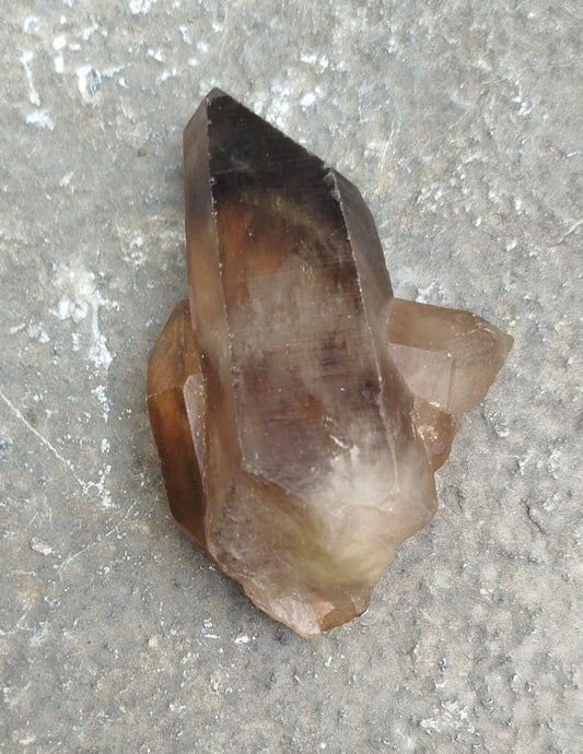 Amas de cristaux naturels de Quartz Fumé/Citrine