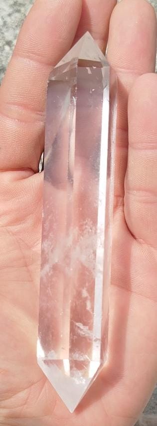 Puntas dobles de cuarzo transparente naturales pulidas y cortadas