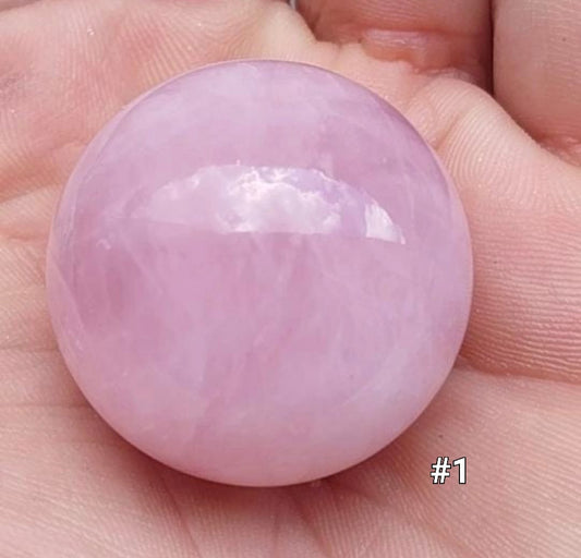 Esfera de cuarzo rosa
