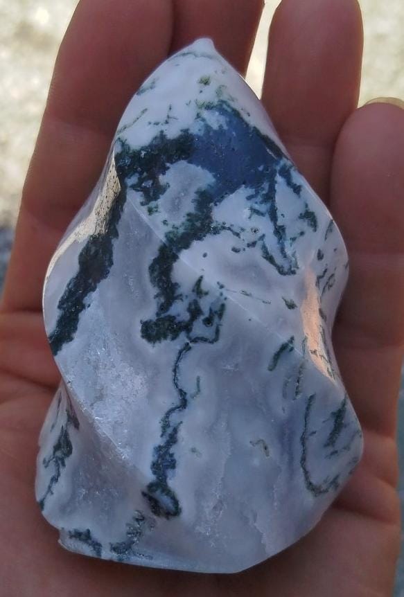 Polished flame druzy in Moss Agate